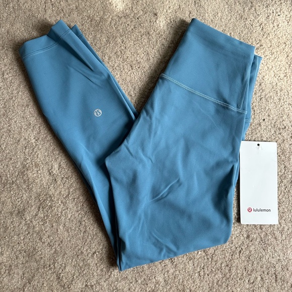 Lululemon Wunder Train HR Crop 23” - Picture 1 of 4